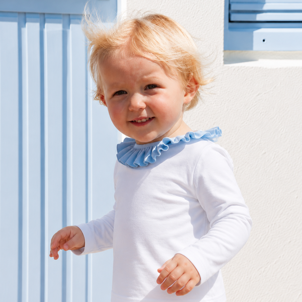 Haut anti-UV Col volant blanc col bleu